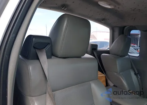 2008 Ford F-150 Stx/Xl/Xlt z USA, uszkodzony, nr VIN 1FTRF12228KF03748